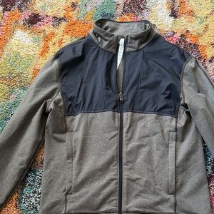 Like new - lululemon athletica Men's Gray Jacket with Black Yoke
